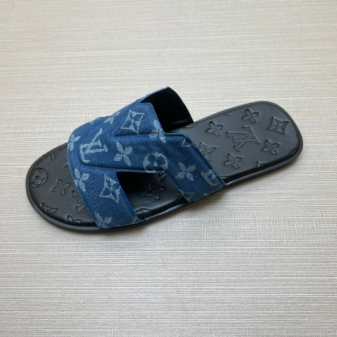 54E28Z  fashion  slippers