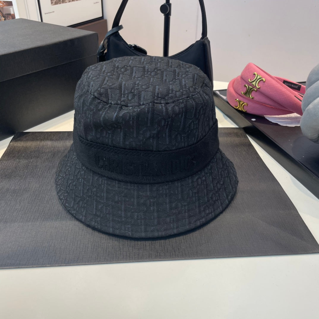 14D270M  Fashion hats