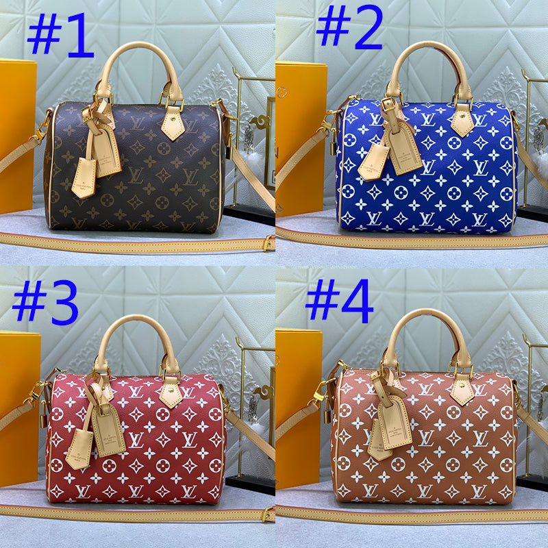 2XE268B hight quality leather Bags