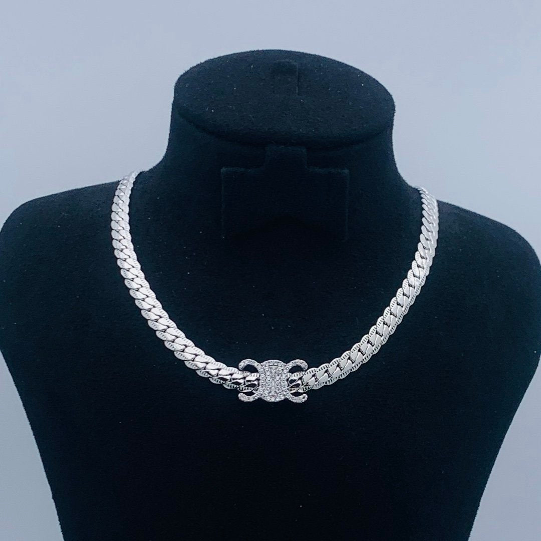 8XCL21X Fashion high -quality Necklaces