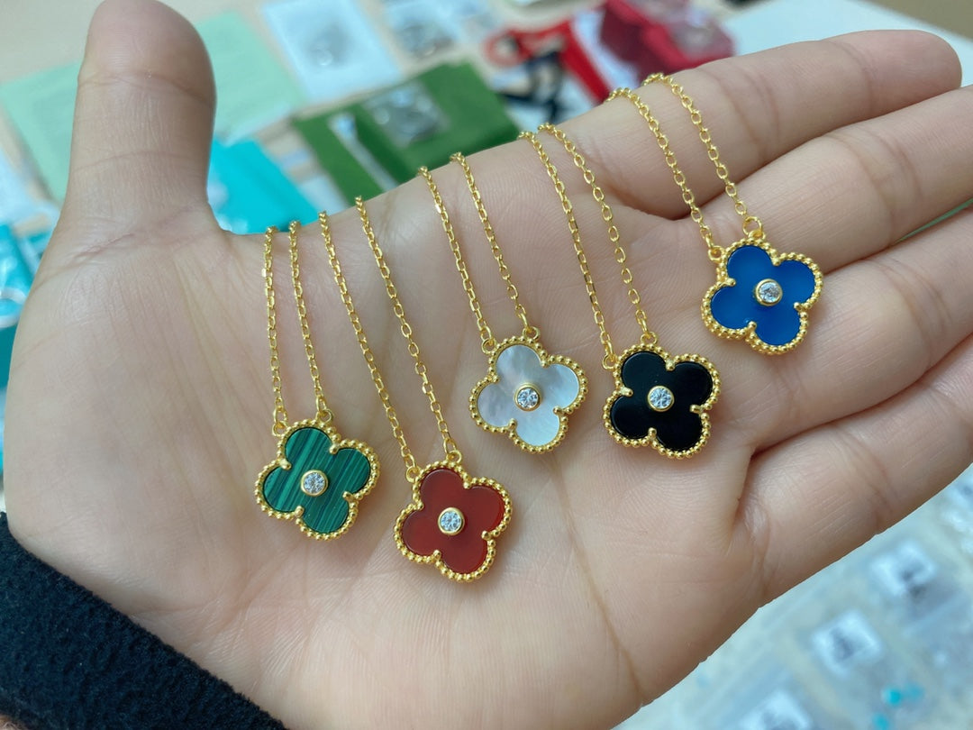 5XVA185X (1:1 High quality 1 flower necklace)