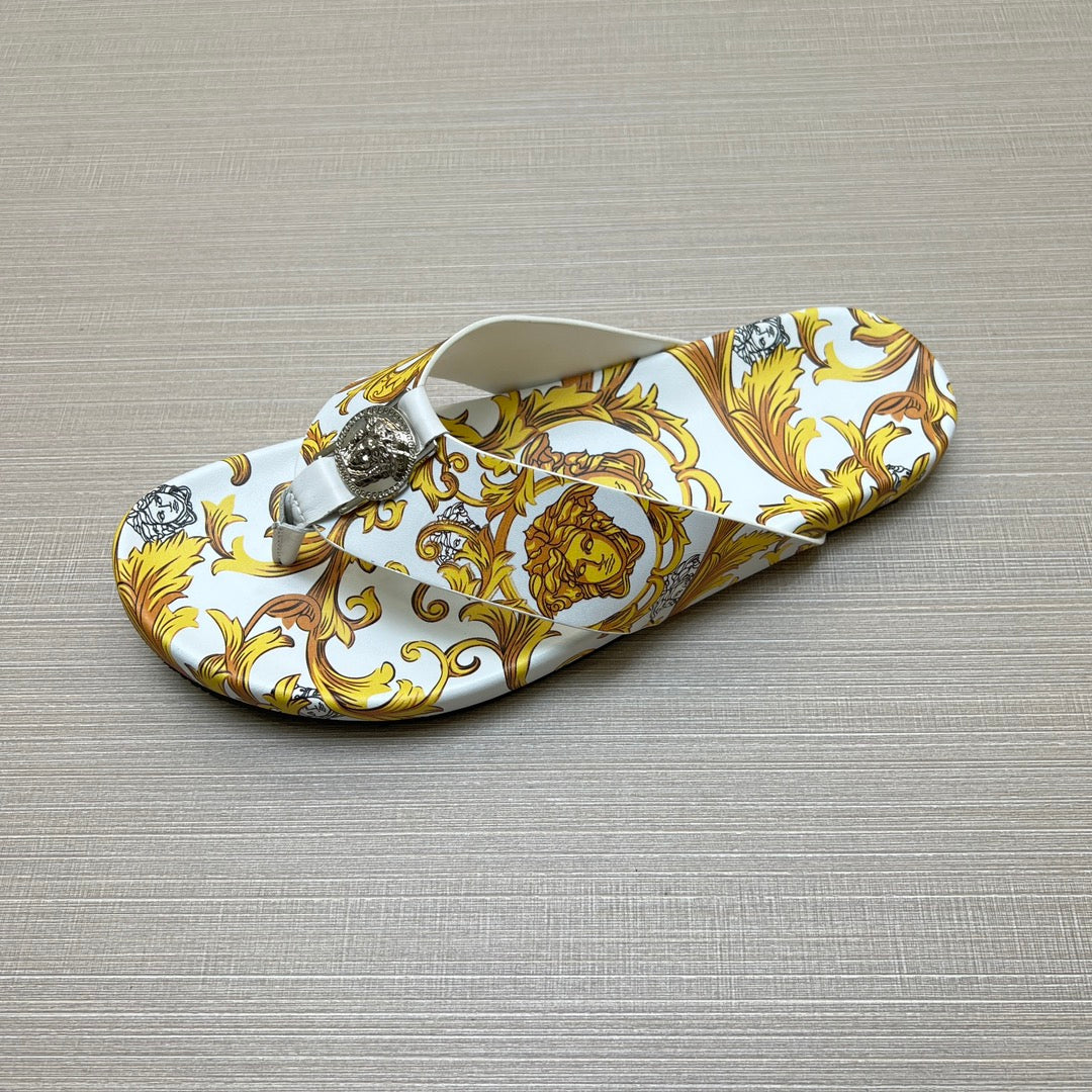 54V96Z   fashion  slippers