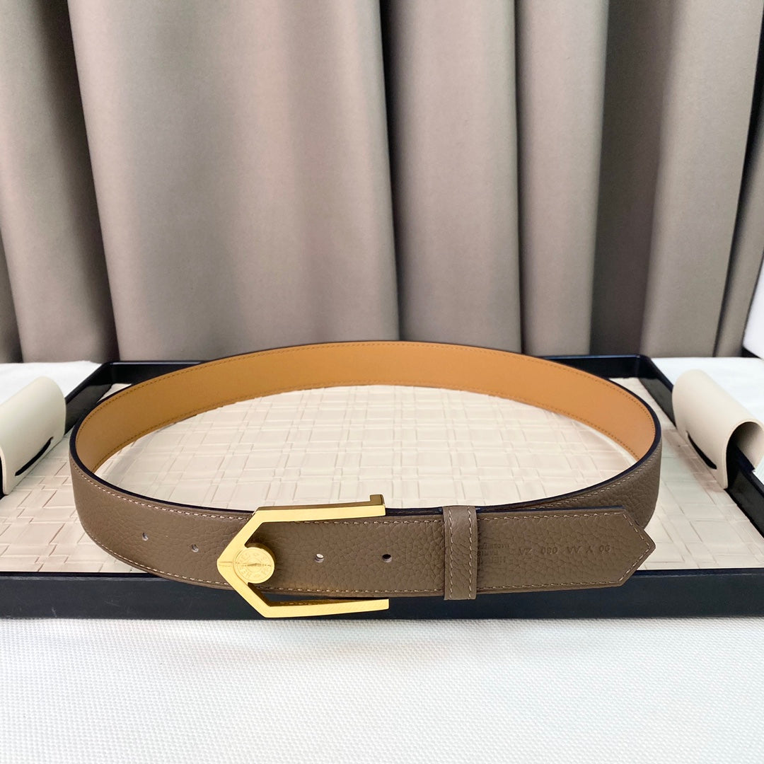 14H107P   (High quality leather belt With full package)