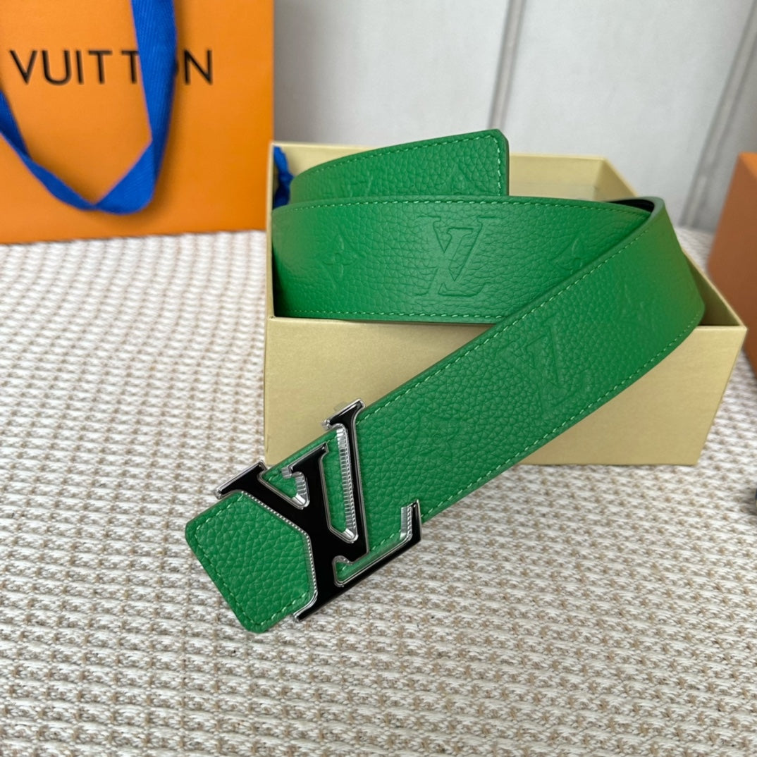 14E72P   (High quality leather belt With full package)