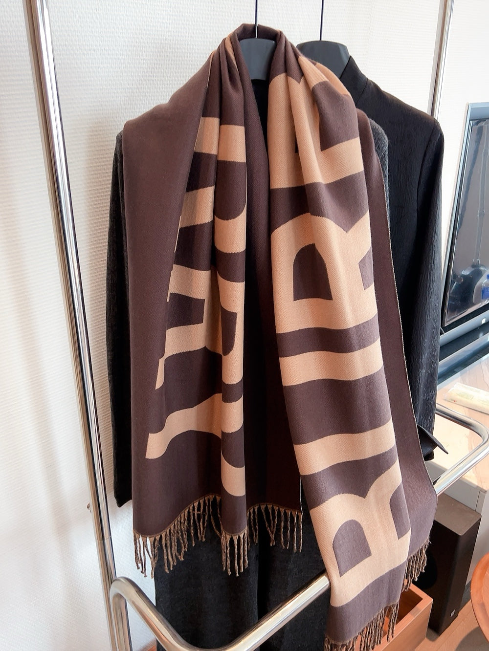 14R357W　Fashion scarves