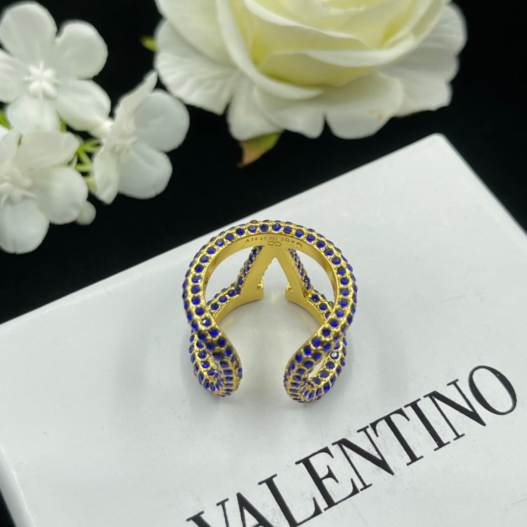 1YVL463J  Fashion high -quality Rings