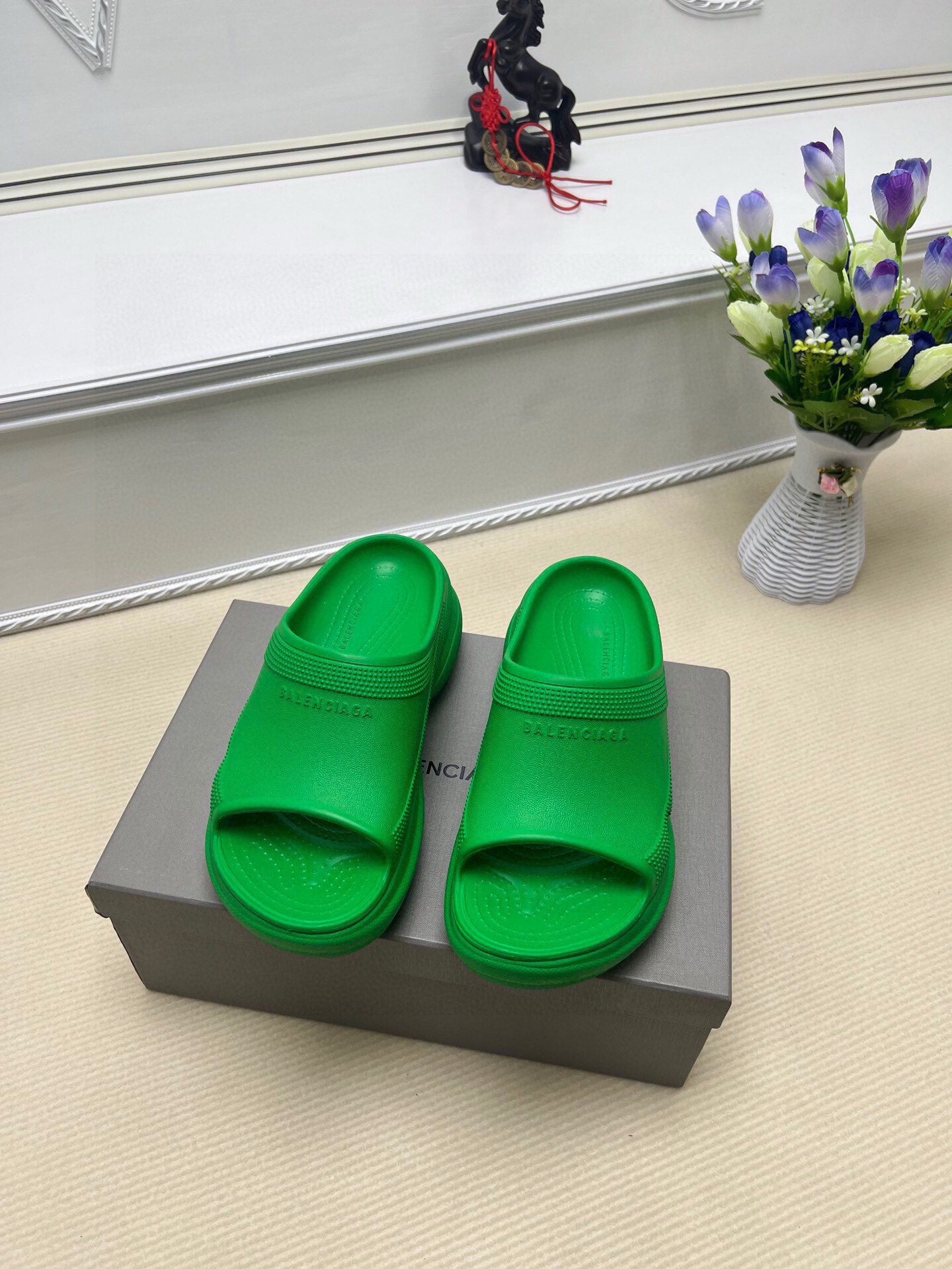 54J41Z     fashion  slippers Sole thickness 6cm