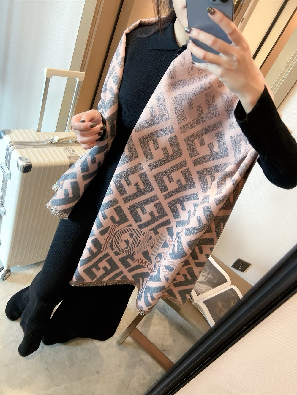 14F438W　 Fashion scarves