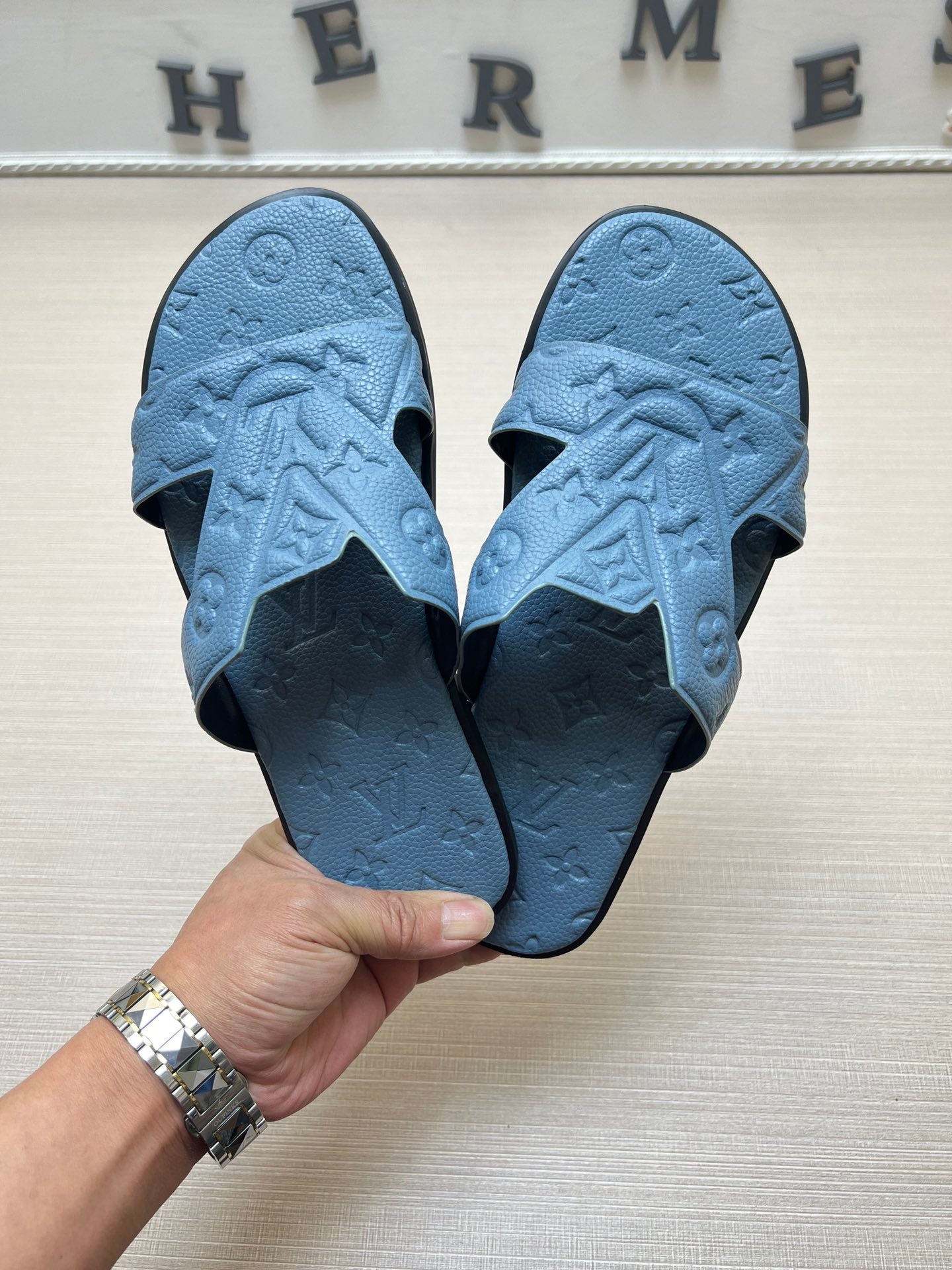 54E34Z  fashion  slippers