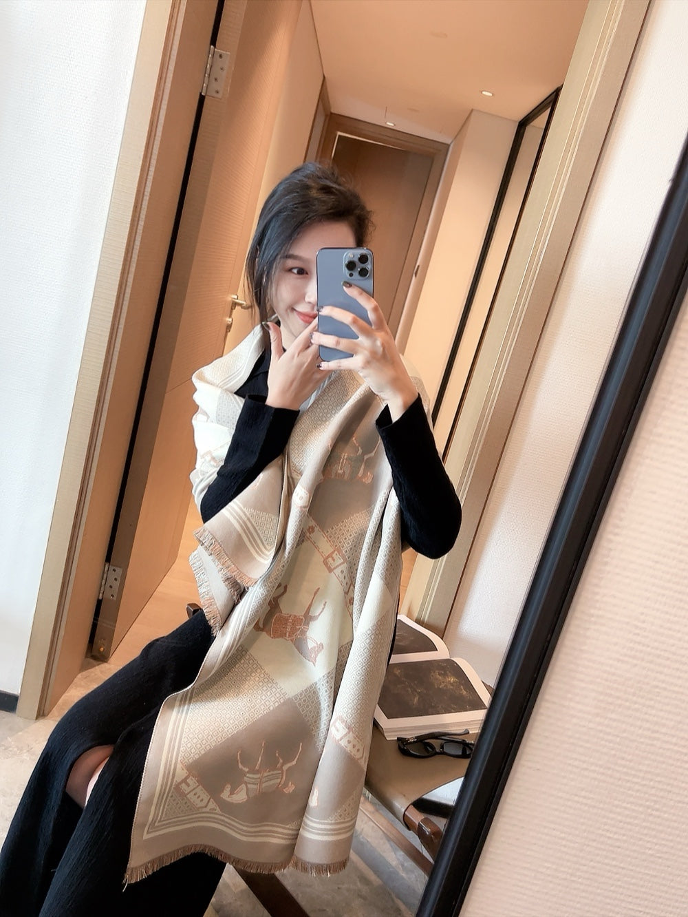 14H327W　Fashion scarves