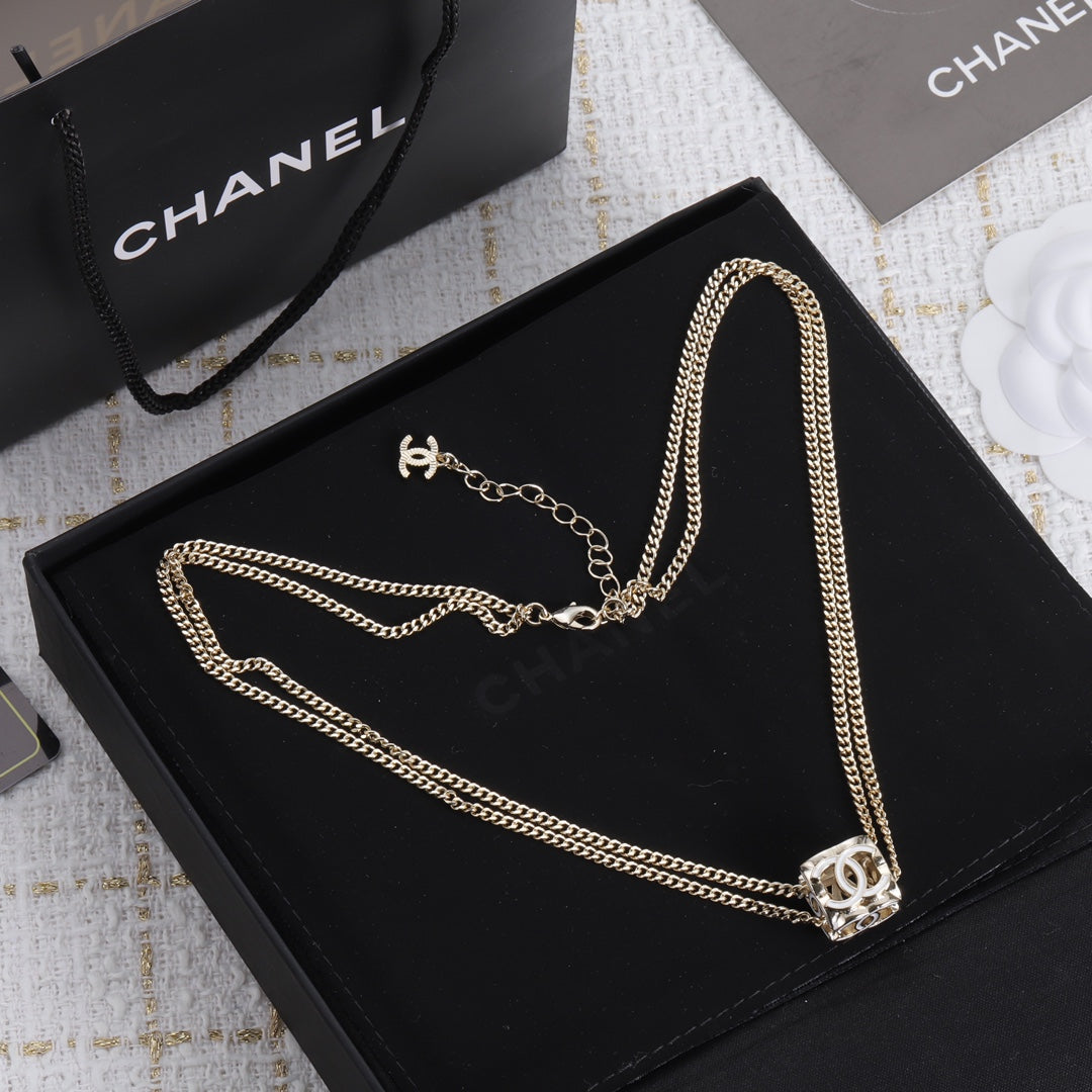 1NC224X Fashion high -quality Necklaces