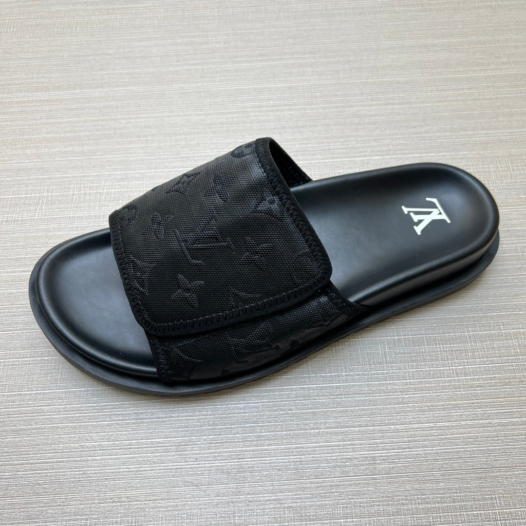 54E14Z   fashion  slippers