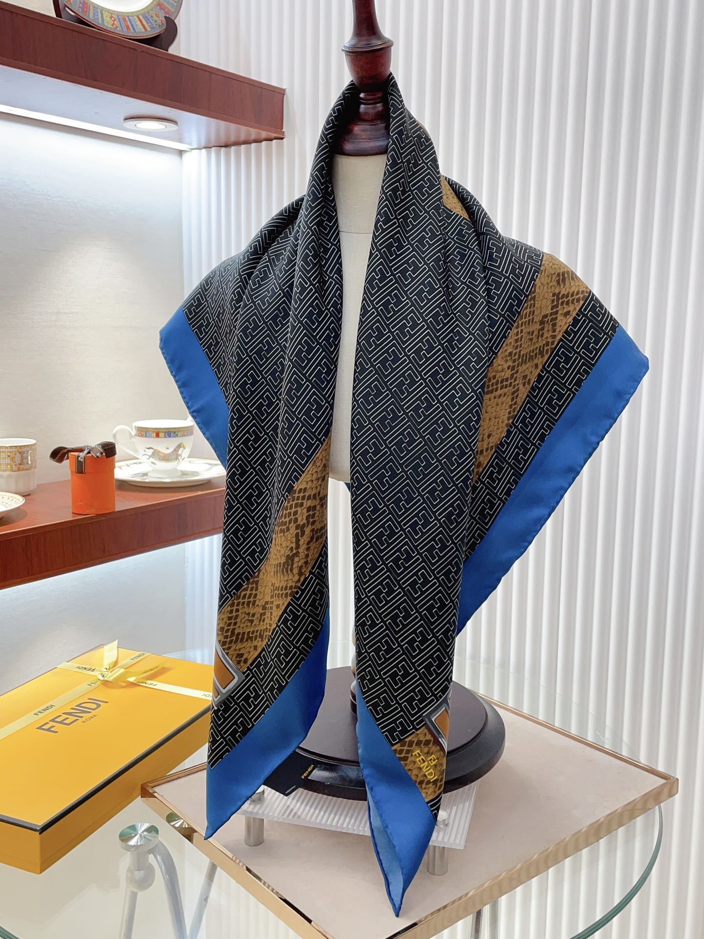 14F105W Fashion high quality scarves