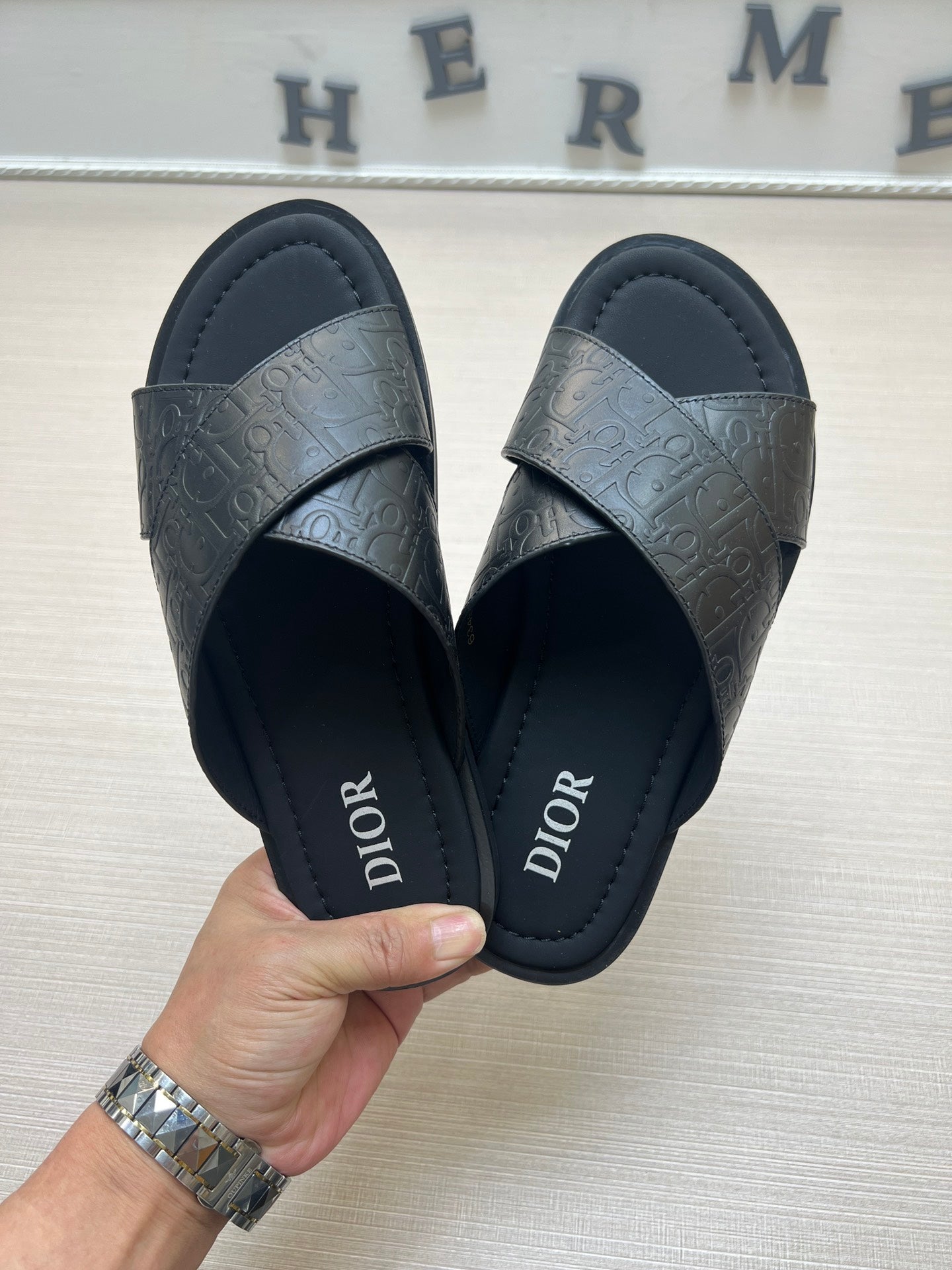 54D80Z   fashion  slippers