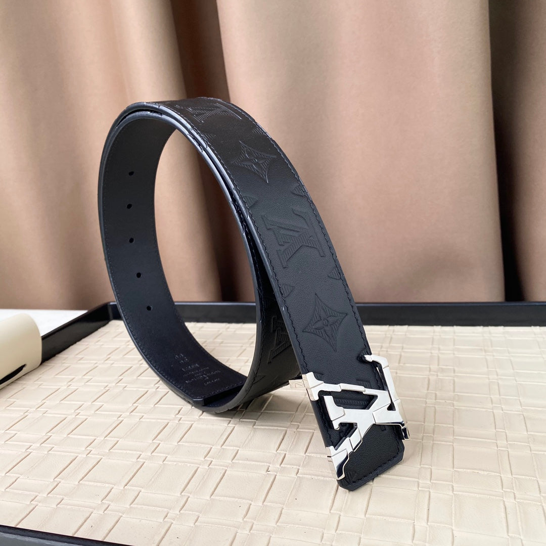 14E34P   (High quality leather belt With full package)