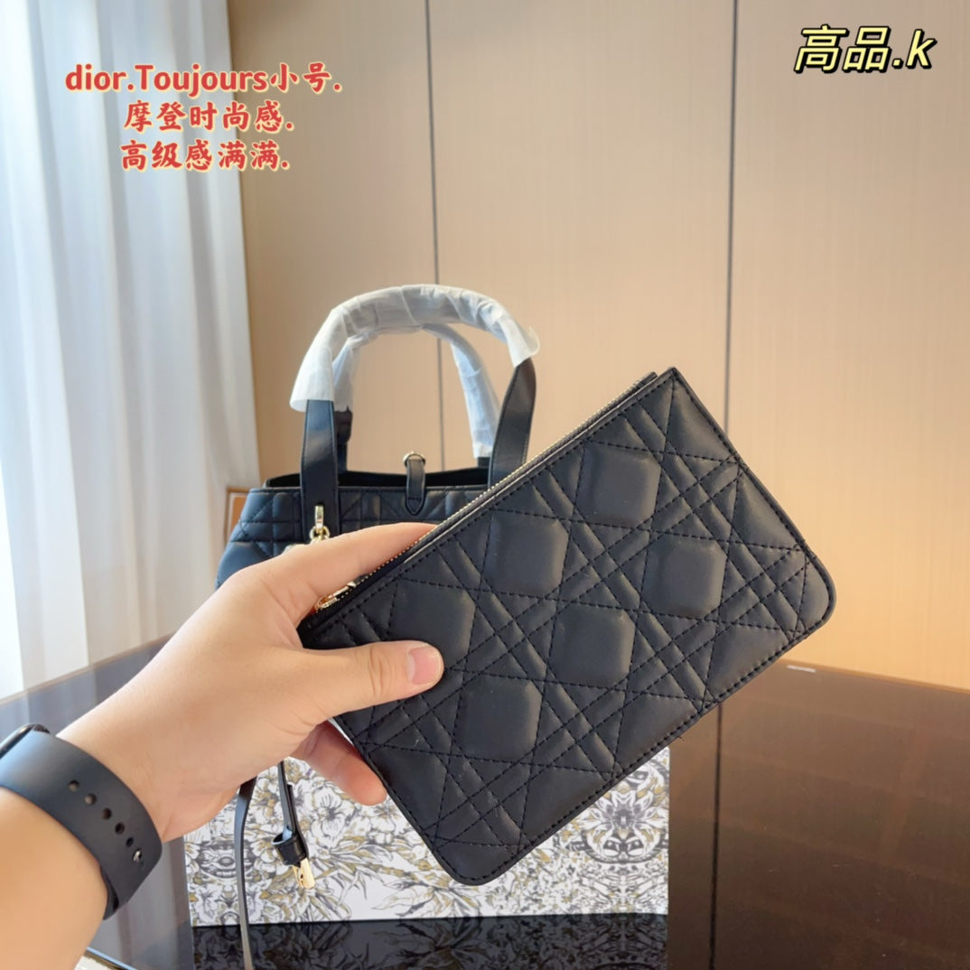 16XC107B ( hight quality leather bag)