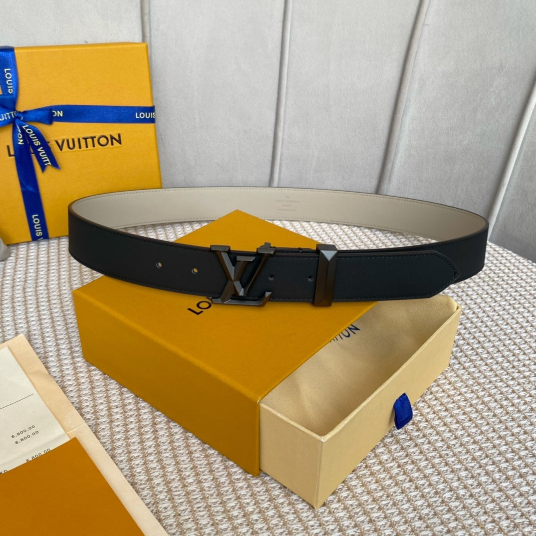 1: 1 High -quality head layer leather belt 1YE52P