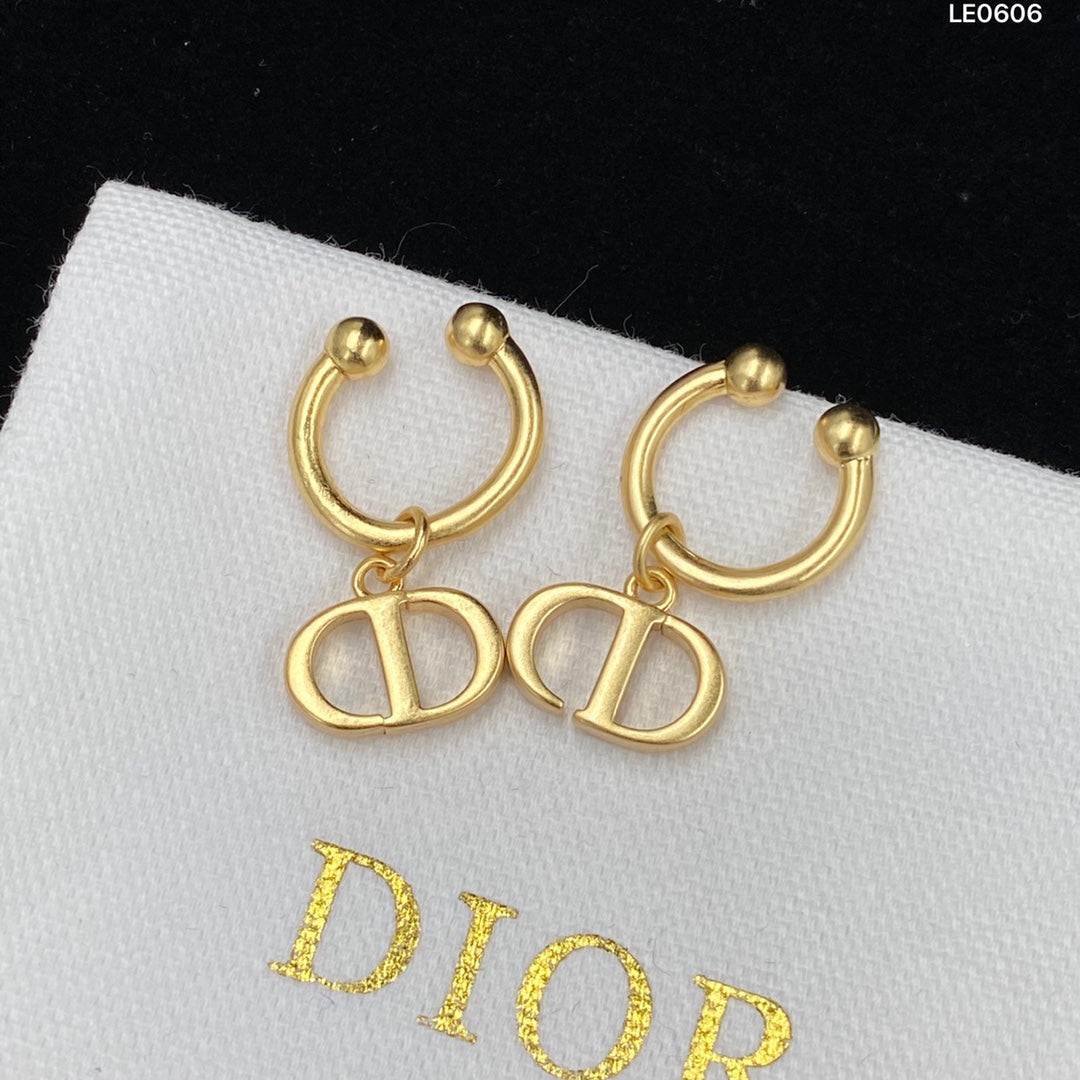 1YD196E  Fashion high -quality Earring