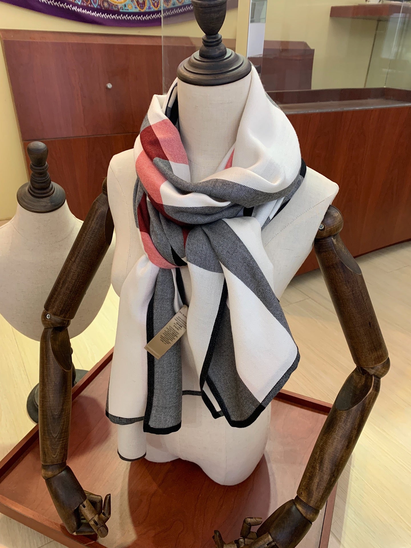 1XR1W Fashion high quality scarves