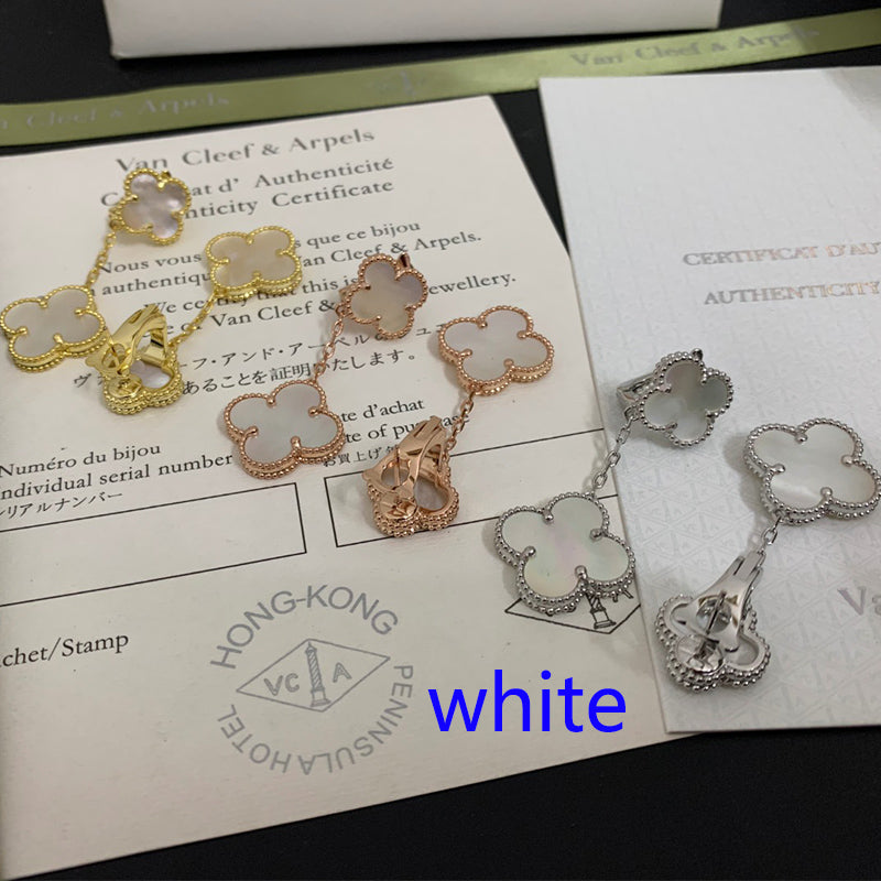 1XVA188E  (1:1 High quality 2 flower earrings)