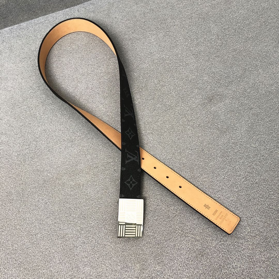 1: 1 High -quality head layer leather belt  1XE12P