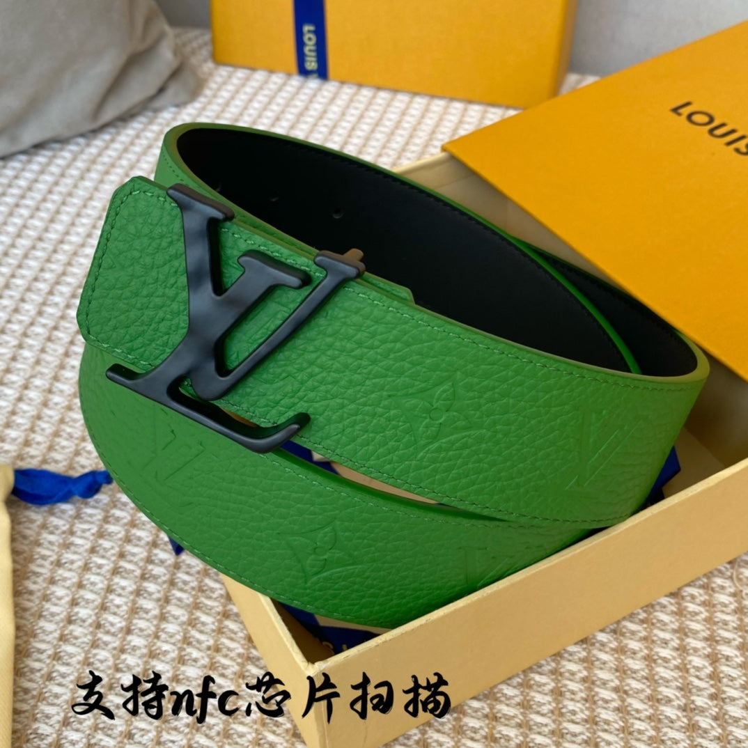 1: 1 High -quality head layer leather belt 1YE56P