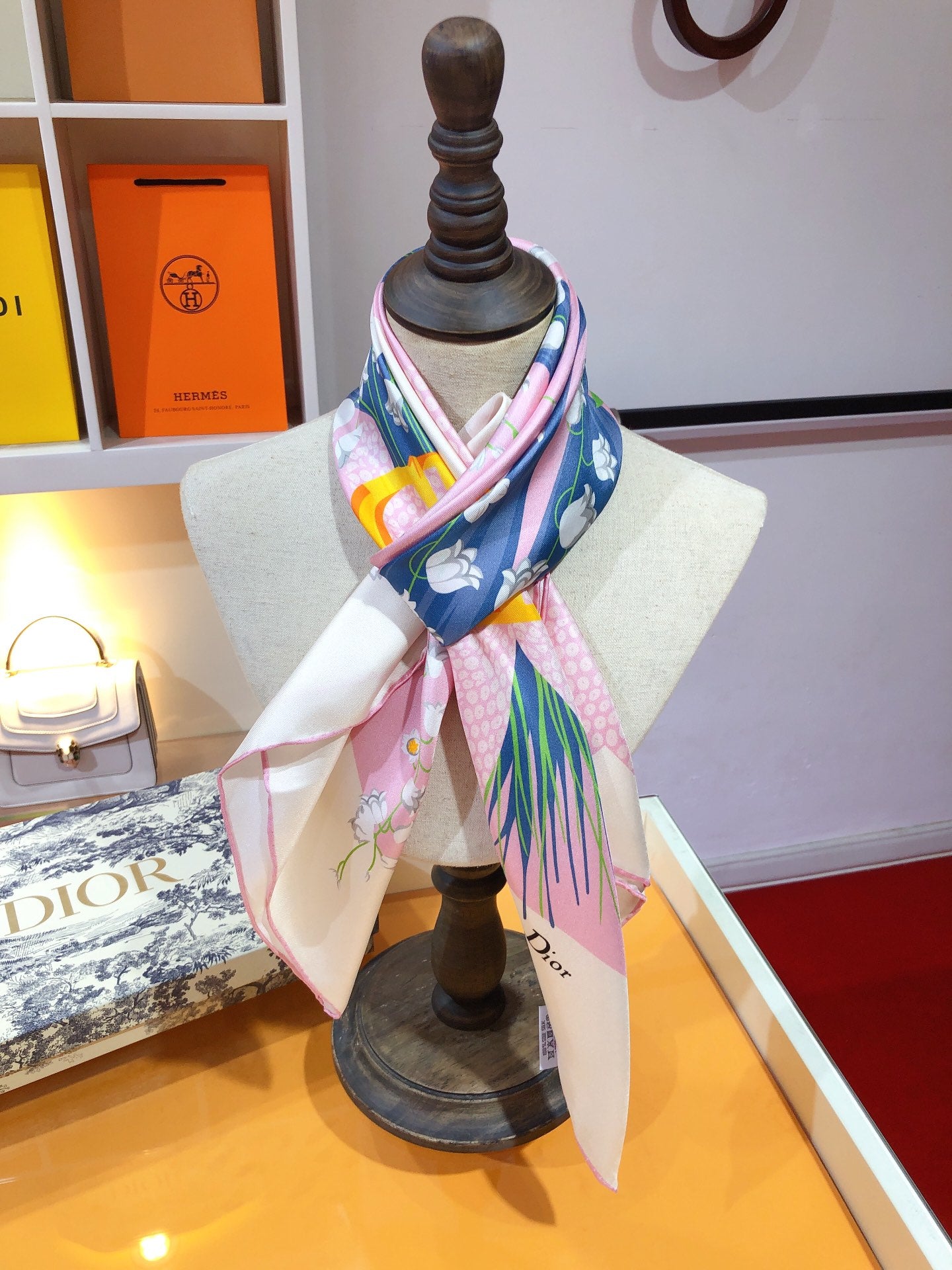 14D42W Fashion high quality scarves