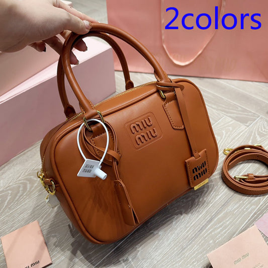 6XA197B ( hight quality leather bag)