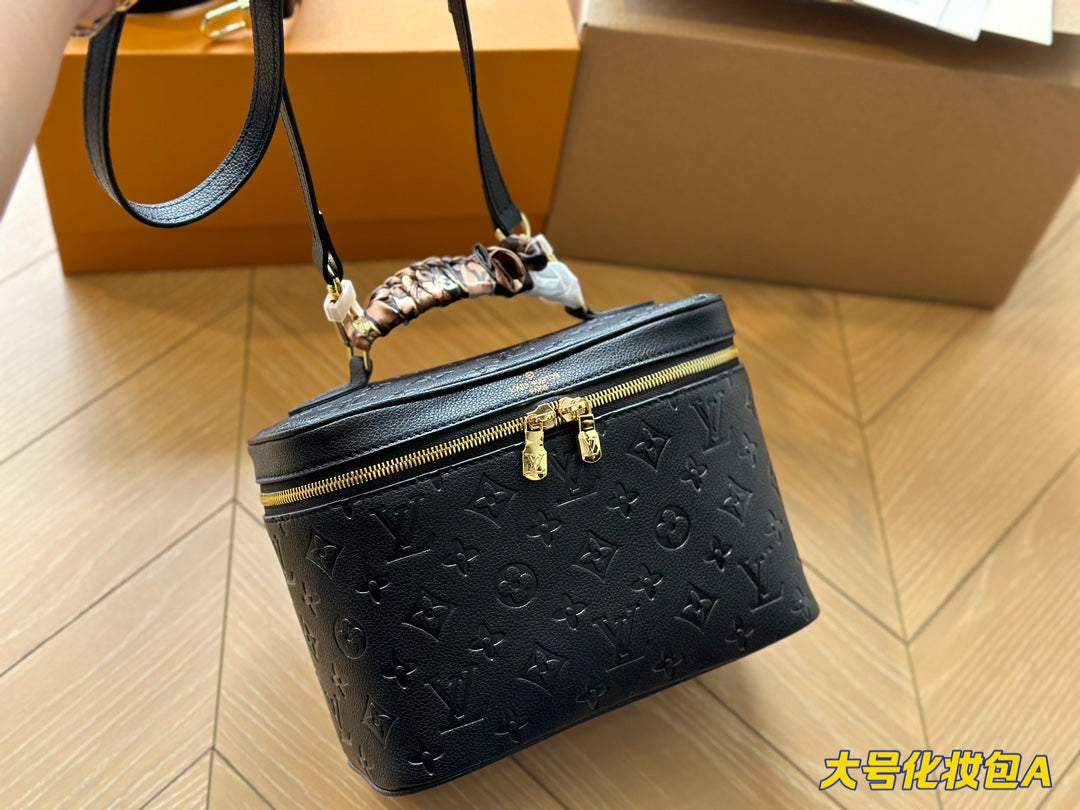 6XE37B ( hight quality leather bag)