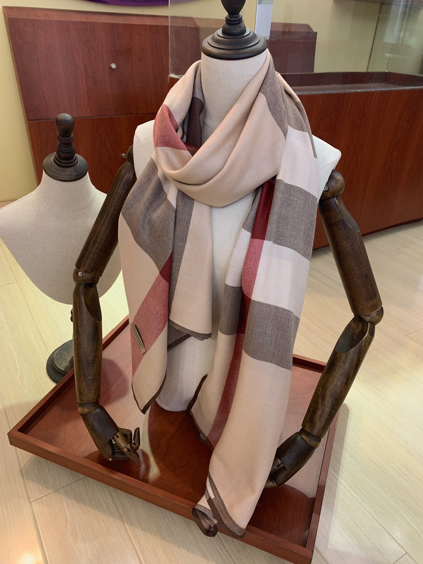 1XR1W Fashion high quality scarves