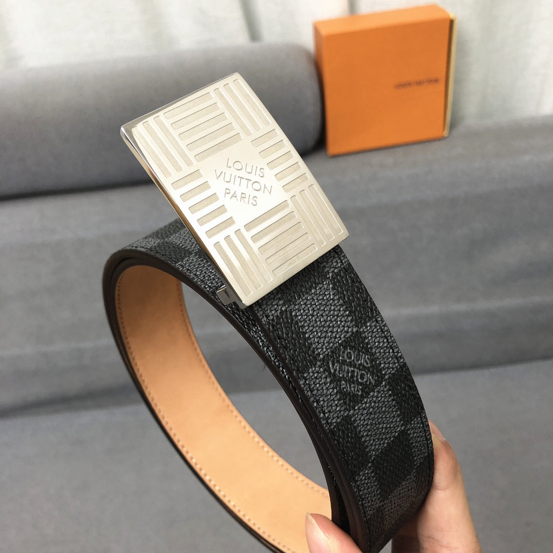 1: 1 High -quality head layer leather belt  1XE12P