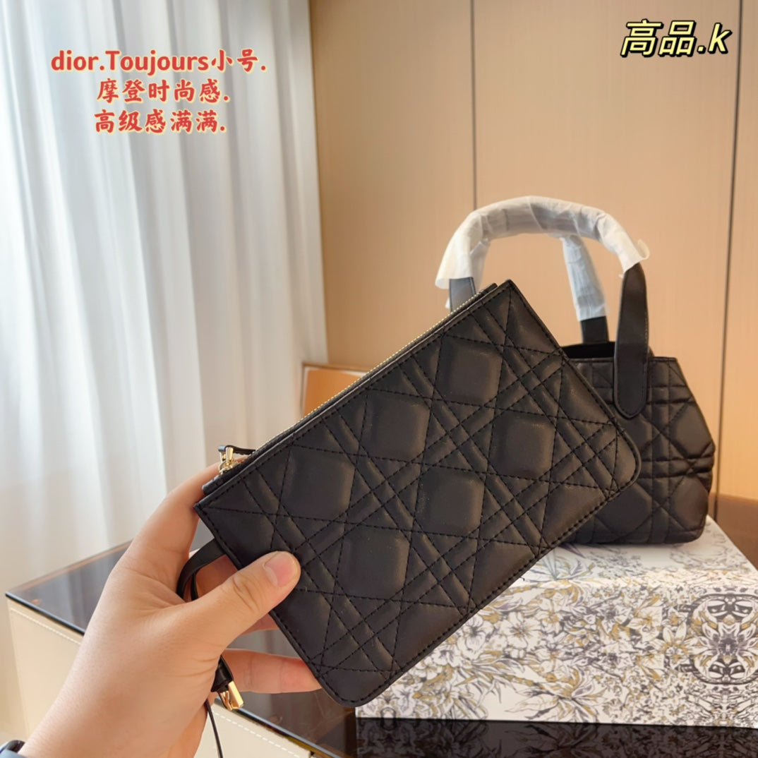 16XC107B ( hight quality leather bag)