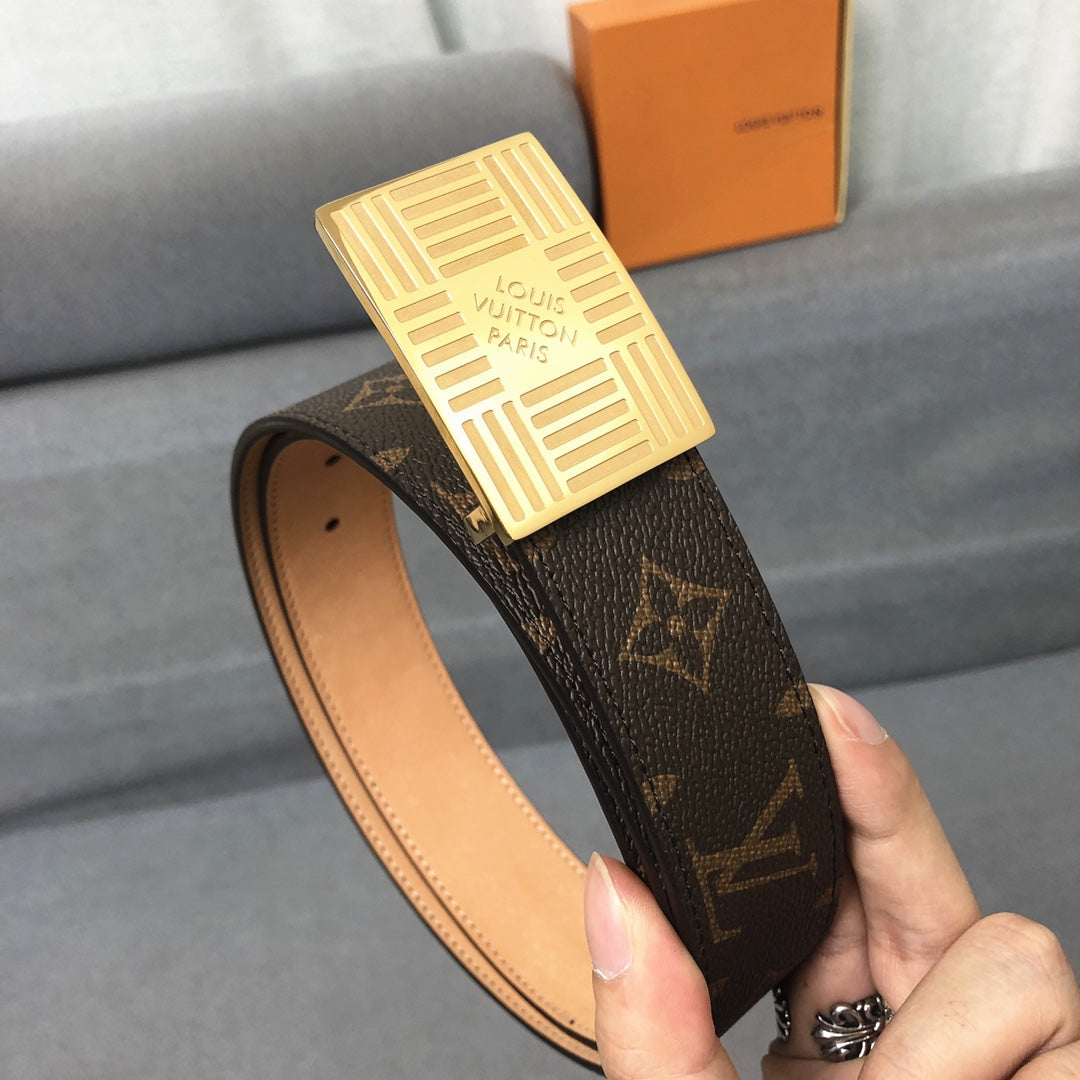 1: 1 High -quality head layer leather belt  1XE12P