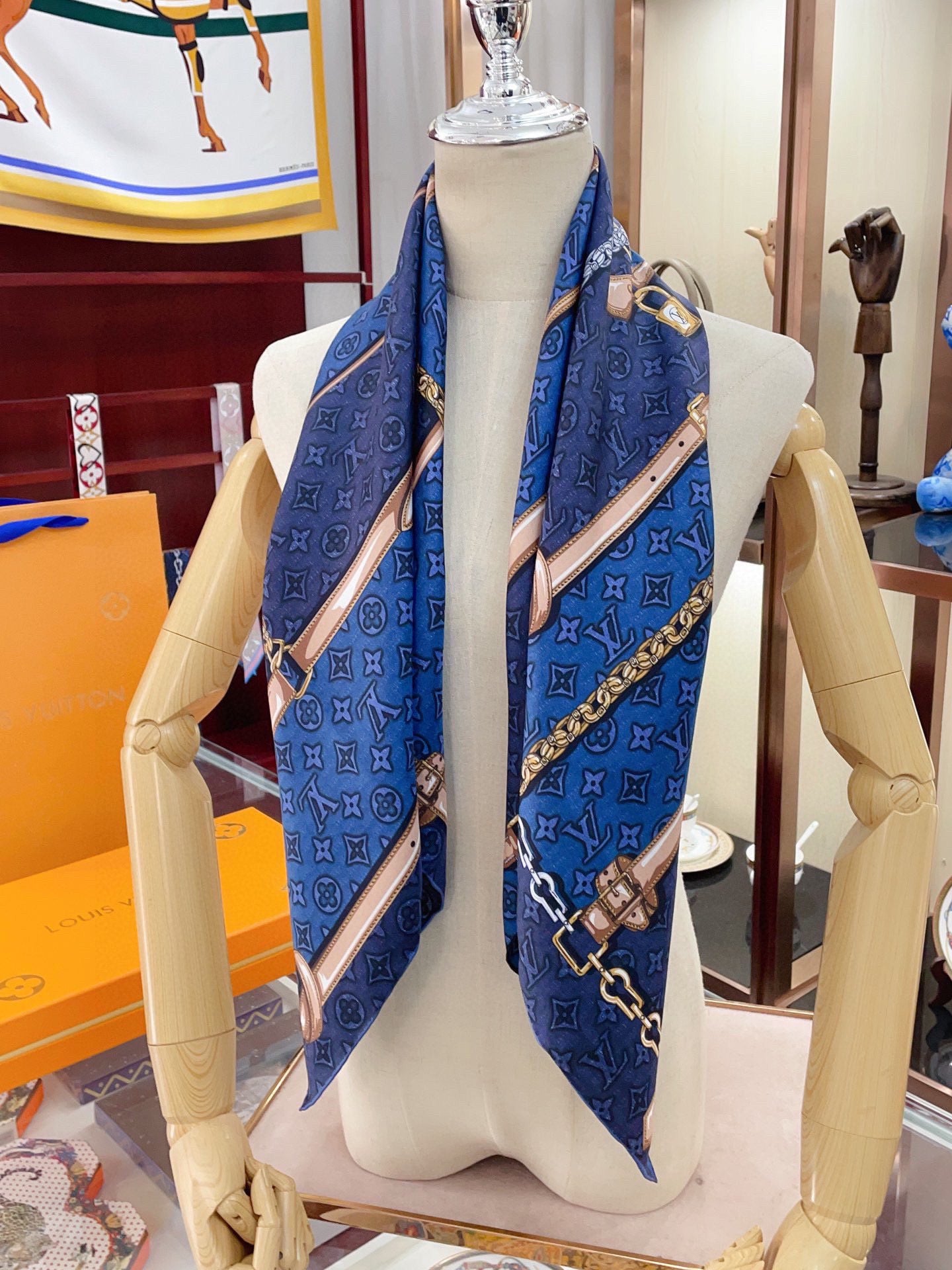 14E16W Fashion high quality scarves