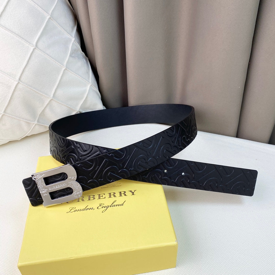 1: 1 High -quality head layer leather belt  1YR42P