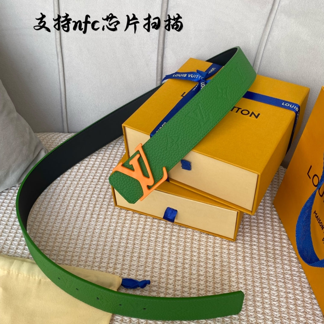 1: 1 High -quality head layer leather belt 1YE56P