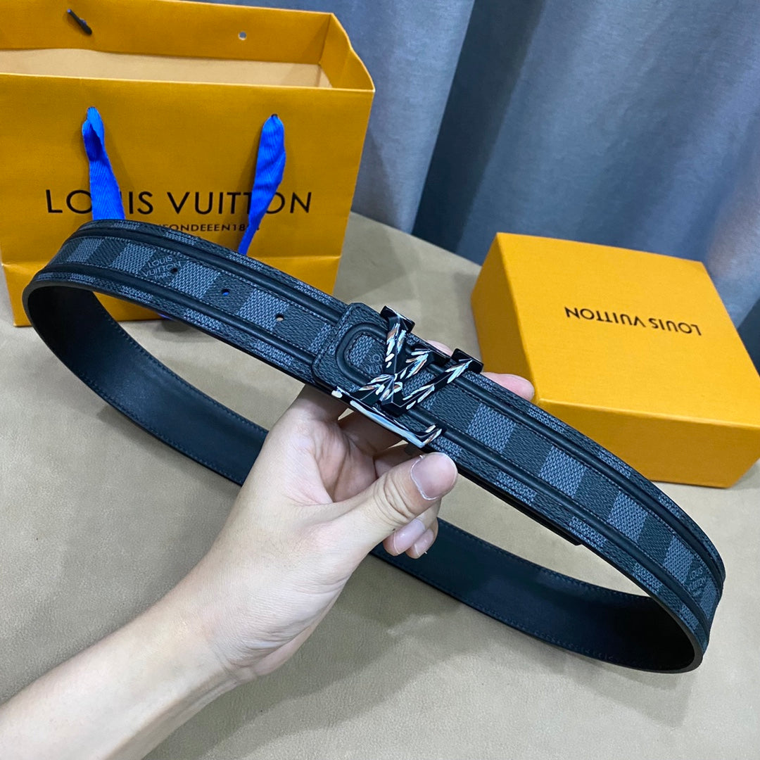 1: 1 High -quality head layer leather belt  1YE43P