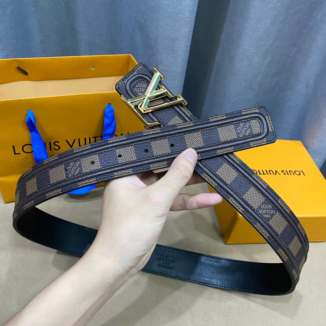 1: 1 High -quality head layer leather belt  1YE43P