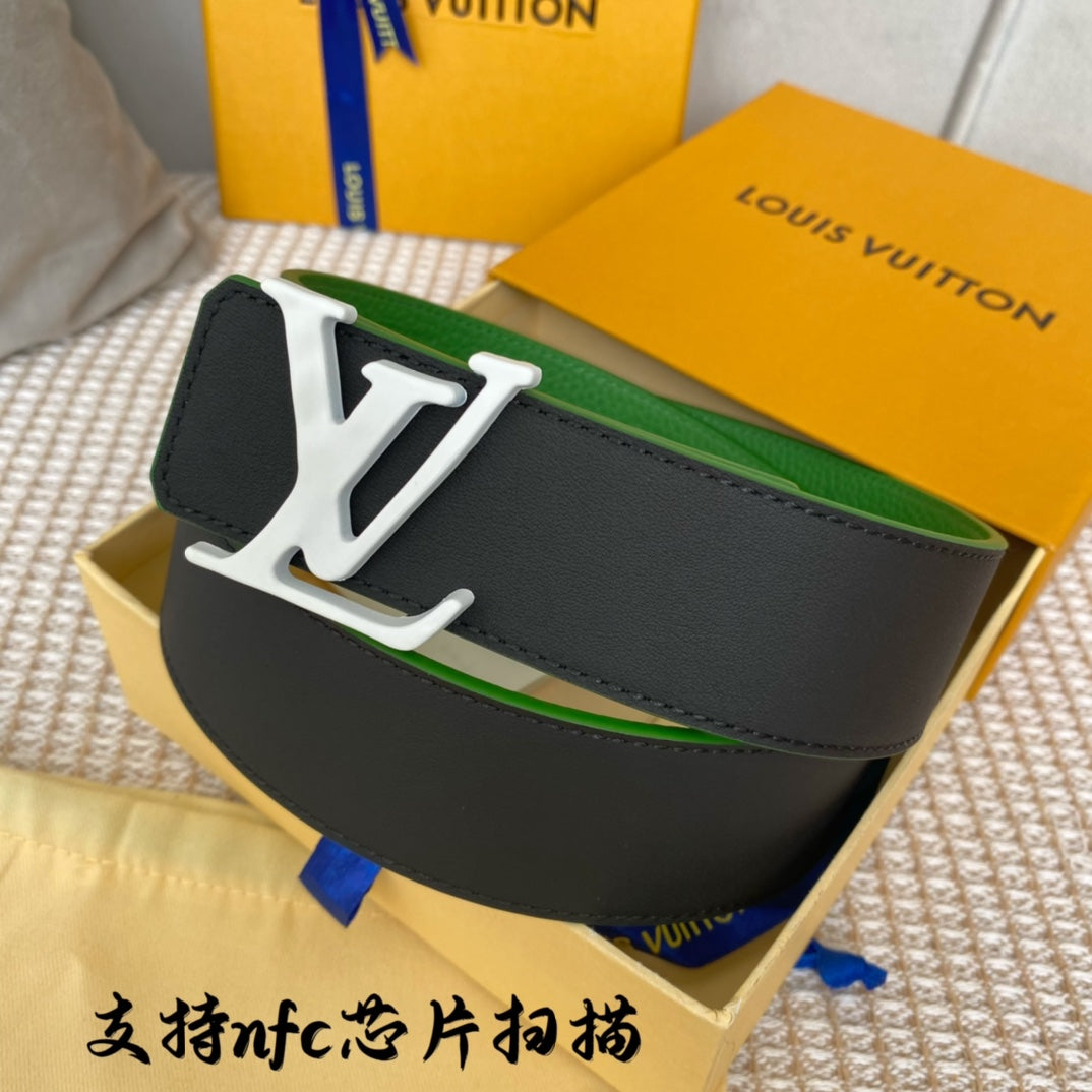 1: 1 High -quality head layer leather belt 1YE56P