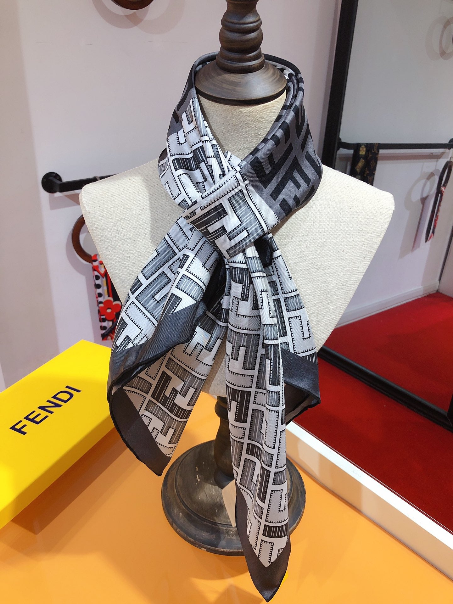 14F26W Fashion high quality scarves