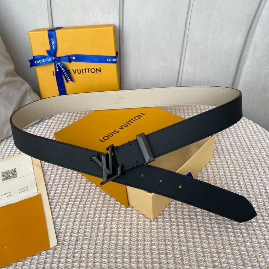 1: 1 High -quality head layer leather belt 1YE52P