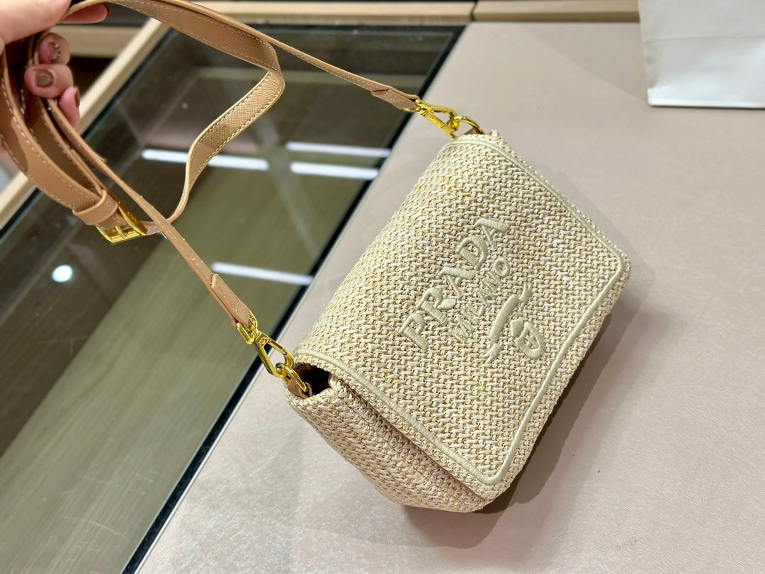 6XPD33B (fashion woven bag)