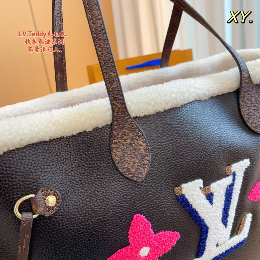 6XE124B ( 1:1 hight quality leather bag)